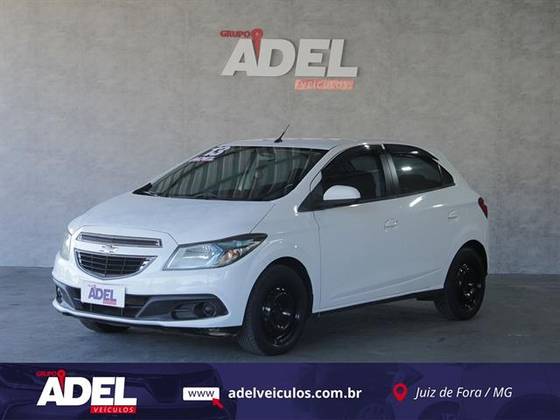 CHEVROLET ONIX 1.4 MPFI LT 8V FLEX 4P MANUAL CHEVROLET ONIX 1.4 MPFI LT 8V FLEX 4P MANUAL